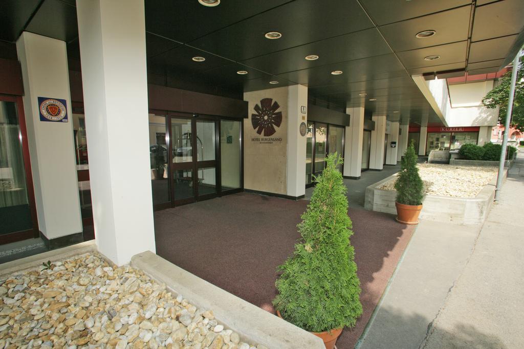 Hotel Burgenland Eisenstadt Buitenkant foto